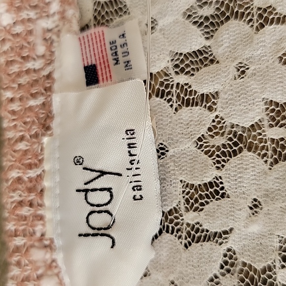 Jody California Lace Cardigan Made in the USA 🇺🇸 - Picture 4 of 10